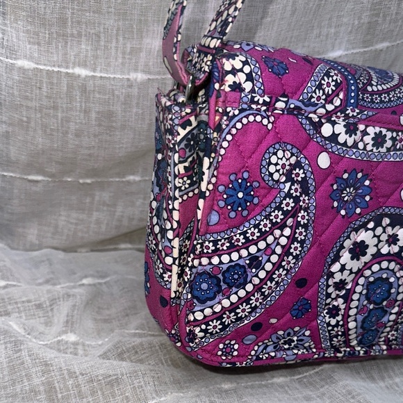 Vera Bradley Boysenberry Paisley the Rachel Crossbody Bag Designer Retired NWOT - Picture 4 of 14